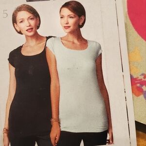 CAbi style 382 Flip It Tee size Med Jordan Almond (mint green)